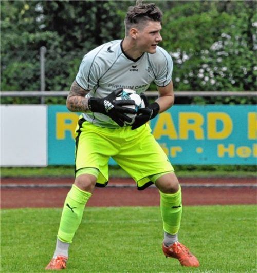 SBR-Torwart Nico Merz trifft heute auf seinen ehemaligen Verein.Foto Neumeier