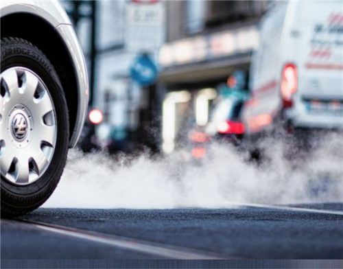 Städte mit hoher Stickoxid-Belastung können laut dem aktuellen Urteil Diesel-Fahrverbote verhängen. Foto dpa