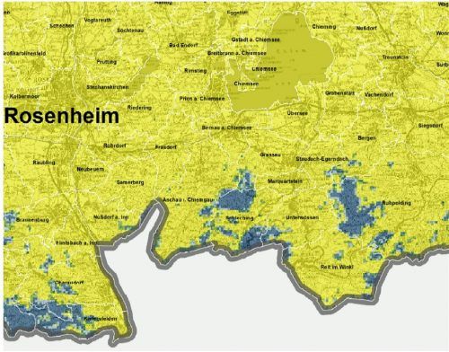 Blaue Löcher klaffen vor allem in den bergigen Abschnitten der Region. Sie bezeichnen Gebiete, in denen die Sprachfunkverfügbarkeit bei null bis zehn Prozent liegt. Bundesamt für Kartographie und Geodäsie, Bundesministerium für Wirtschaft und Technologie, TÜV Rheinland