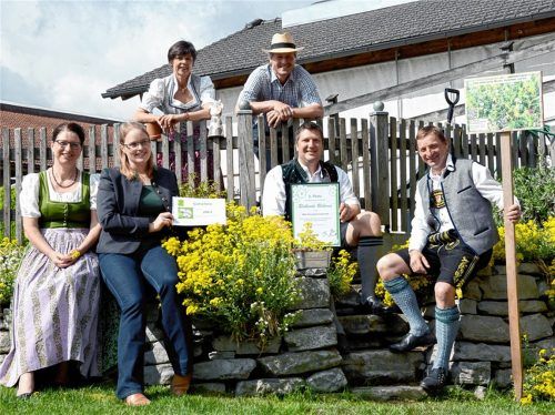 „Blühender Rahmen“ in Vogtareuth