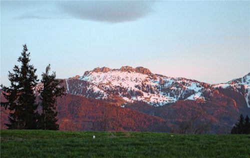 Die Kampenwand im Abendlicht