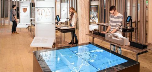 Derzeit konzentriert sich die Museumsarbeit im Landkreis auf wenige Stadtorte. Dazu gehört das Geschichtszentrum in Mühldorf. Eine mobile Galerie soll das ändern. Foto  Haserer