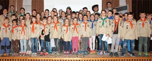 Eine starke Gruppe: Die Pfadfinder Fürstätt feierten ihre offizielle Stammesernennung. Foto  RE