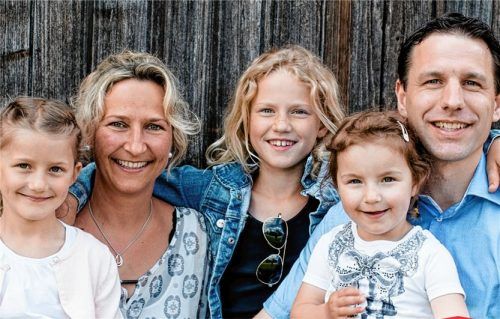 Sebastian Pauker (rechts) war einer der besten Wasserburger Stabhochspringer.