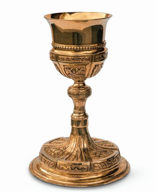 Seit fast 200 Jahren empfangen Christen in der evangelischen Karolinenkirche in Großkarolinenfeld aus diesem Karolinenkelch das Abendmahl. Er war ein Geschenk der Königin Karoline zur Einweihung der Kirche.Foto re