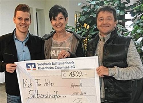 Unermüdliche Spender: Kick For Help