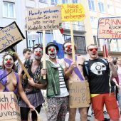 Bunter Protest gegen Polizeigesetz
