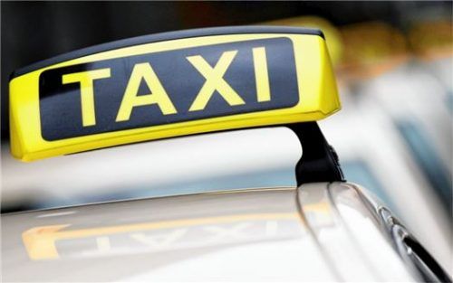 Ähnlich wie die Taxinutzung, aber deutlich günstiger – so soll das Angebot funktionieren. Foto dpa