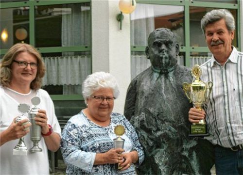 Begehrte Pokale erkegelt