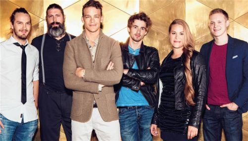 Buck Roger & the Sidetrackers spielen jazzige Grooves.