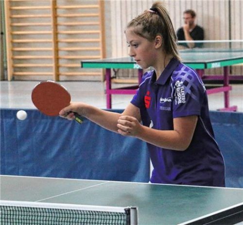 Die Kolbermoorerin Amelie Hielscher schaffte die Qualifikation für das Landesranglistenturnier.Foto Erlich
