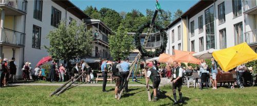 Ein neues Traditionsstangerl fürs Haus „St. Anna“