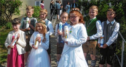 Ein unvergesslicher Tag für acht Kommunionkinder