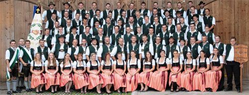 Kameradschaft, Geselligkeit und der Erhalt des bayerischen Brauchtums: das hat sich der Burschenverein Rettenbach-Pfaffing auf die Fahnen geschrieben. Das zehnte Jubiläum wird unter anderem mit Burschenwettkämpfen, Musik, Kabarett und einem Festgottesdienst gefeiert.