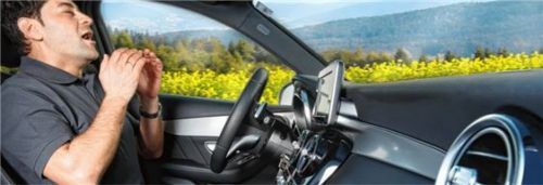 Niesattacken hinter dem Steuer, können durch funktionierende Pollenfilter verhindert werden. Foto  A.T.U/akz-o