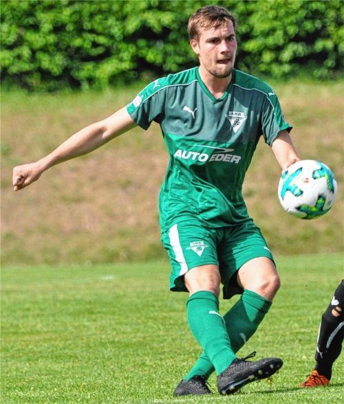 Simon Baumgartner und die SBR-Defensive blieben in Moosach ohne Gegentor.Foto tn