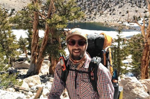 Trotz der Anstrengungen und kleinerer Pannen wie einem defekten Smartphone hat Thomas Mayer sichtlich Spaß an seinem Abenteuer.