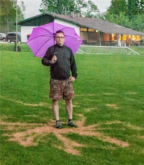 Unversehrt: An dieser Stelle ist Christian Mucha aus Schleching einer Naturgewalt begegnet.Foto flug