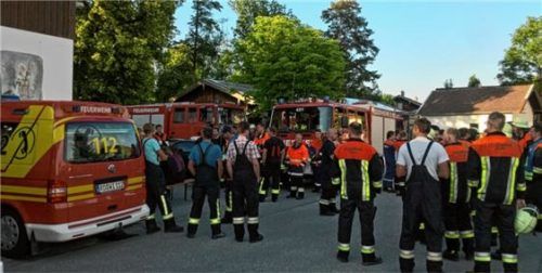 80 Feuerwehrleute kamen zur Übung zusammen. Foto reh