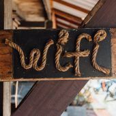 Warnung vor öffentlichem WLAN