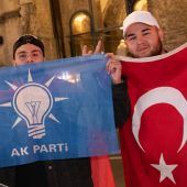 13 Mal absolute Mehrheit