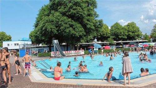 Das Kolbermoorer Freibad erfreut sich großen Zuspruchs. Im letzten Jahr lag die Besucherzahl bei über 79000.Foto fl