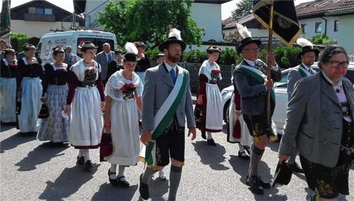 Den Zuschauern der Prozession bot sich ein prächtiges Bild. Foto  Weinzierl