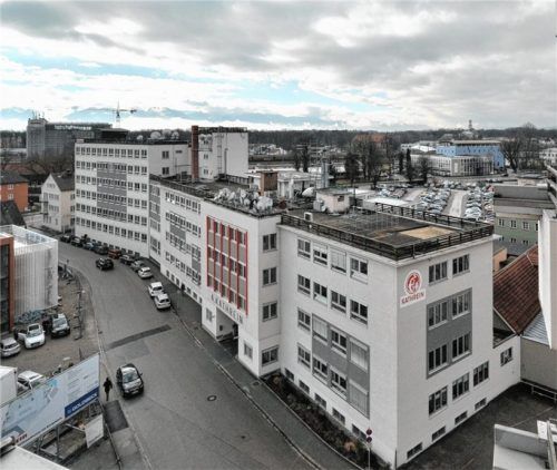 Die Unternehmenszentrale der Kathrein-Gruppe steht in der Anton-Kathrein-Straße unweit des Rosenheimer Bahnhofs. Foto Schlecker