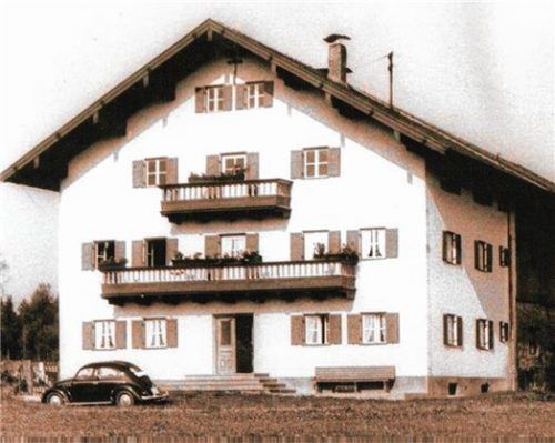 Ein altes Foto vom Hof.