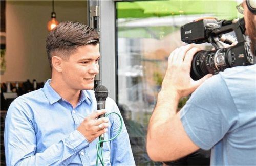 Im Fokus: Ogi Zaric (29 Jahre), der neue Trainer des Fußball-Regionalligisten 1860 Rosenheim. Foto Ziegler