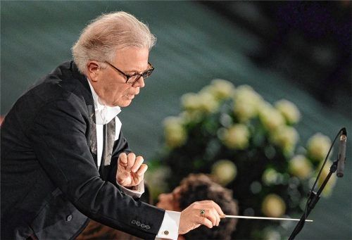 Seine Konzertreisen führten Enoch zu Guttenberg mit der Chorgemeinschaft und der „Klangverwaltung“ in die großen Konzerthäuser dieser Welt. Foto epa|