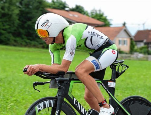 Sieger auf der Mitteldistanz: Markus Fachbach Fotos  Weitz