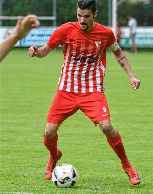 Spielmacher Charly Kunze hat mit dem SV Bruckmühl die Bezirksliga ins Visier genommen.Foto Ruprecht