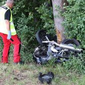 Junger Biker stirbt vor den Augen des Freundes