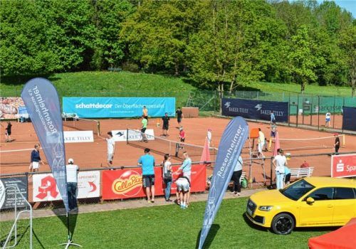 An der Pürstlingstraße liegt die große Anlage des Tennisclubs. Mit elf Frei- und vier Hallenplätzen ist viel Platz für die zahlreichen Mitglieder.