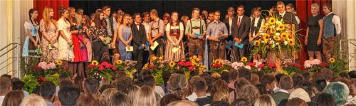 Applaus für einen starken Jahrgang der Johann-Rieder-Realschule.Foto re