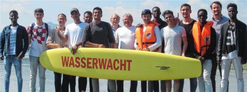 Berufsschüler zu Gast bei der Wasserwacht