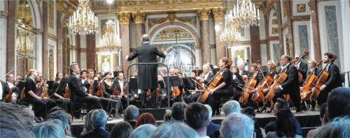 Das Orchester der „Klangverwaltung“ glänzte auch mit Beethovens „Pastorale“.Foto Füchtner