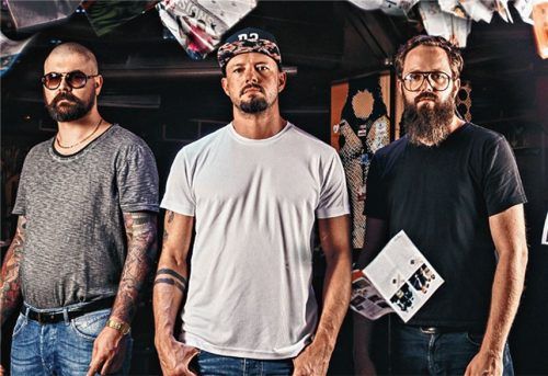 Django 3000: Eine wilde Party zum Auftakt