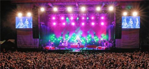 Erstklassige Konzerte im einzigartigen Ambiente: Das Sommerfestival übertrifft sich in diesem Jahr selbst mit Topstars und abwechslungsreichem Programm im Mangfallpark.