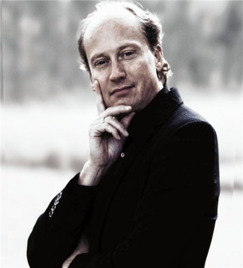 Festivalleiter Johannes Erkes ist auch selbst an der Bratsche zu hören.