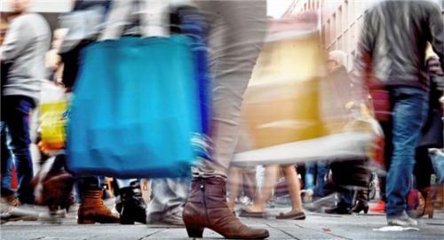 Ist das Bruttoinlandsprodukt (BIP) hoch, steigt auch der Konsum in einer Region. Foto dpa