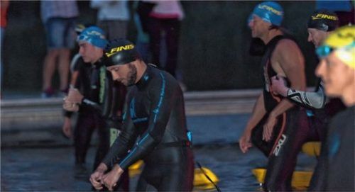 Rund 300 Sportler sind am Freitag beim Vollmondschwimmen im Einsatz.Foto Groß