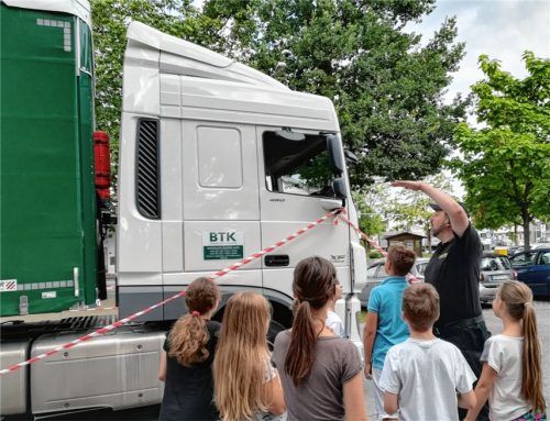 Sicherheitstraining: „Toten Winkel“ im Auge behalten