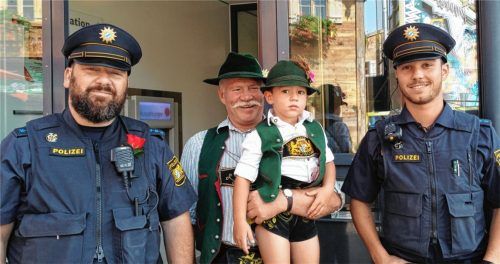 Damit das Herbstfest ein ungetrübtes Vergnügen für Jung und Alt werden kann, appelliert die Polizei auch an die Besucher der Wiesn. Foto re