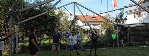 Aufbau für das Jubiläumsfest am Siedlerplatz hat begonnen