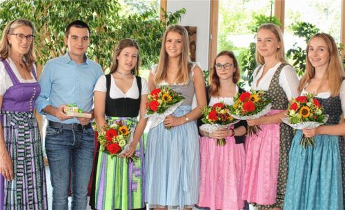 Bürgermeisterin gratuliert zu „traumhaften Zeugnissen“