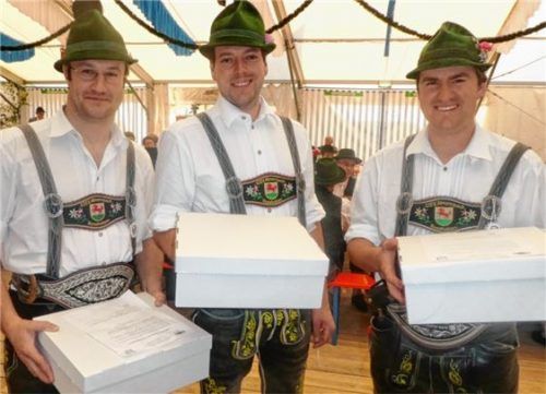 Gegenseitige Kuchenspenden