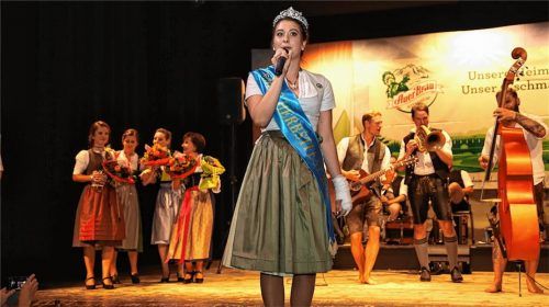 Geschafft: Regina Schuhmacher aus Au ist die neue Miss Herbstfest. Fotos Rosenheim24