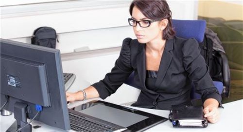 Kaufleute für Büromanagement kommen in verschiedenen Bereichen im Unternehmen zum Einsatz.